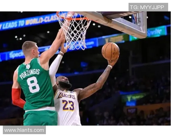 湖人快船圣诞大战激战在即球迷期待精彩对决与激情时刻